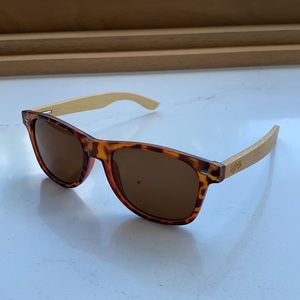 Lefrik bamboo sunnies